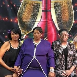 Meet your Posher, Brenda